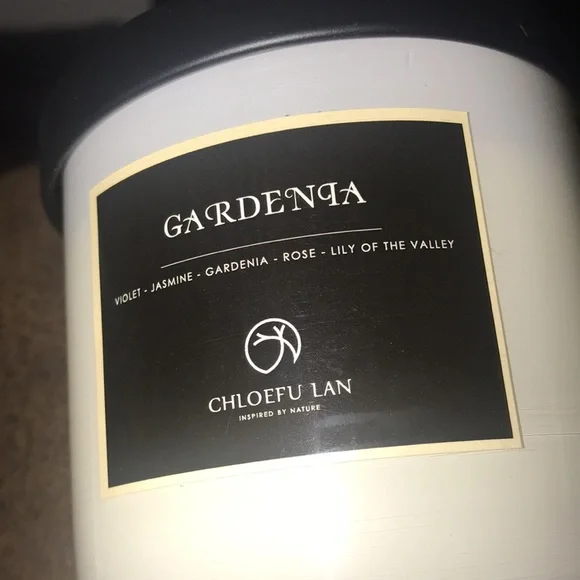 Chloefu LAN PGardenia Scented Candle Highly Scented, 7.1oz|45 Hour Long burn - Picture 5 of 7